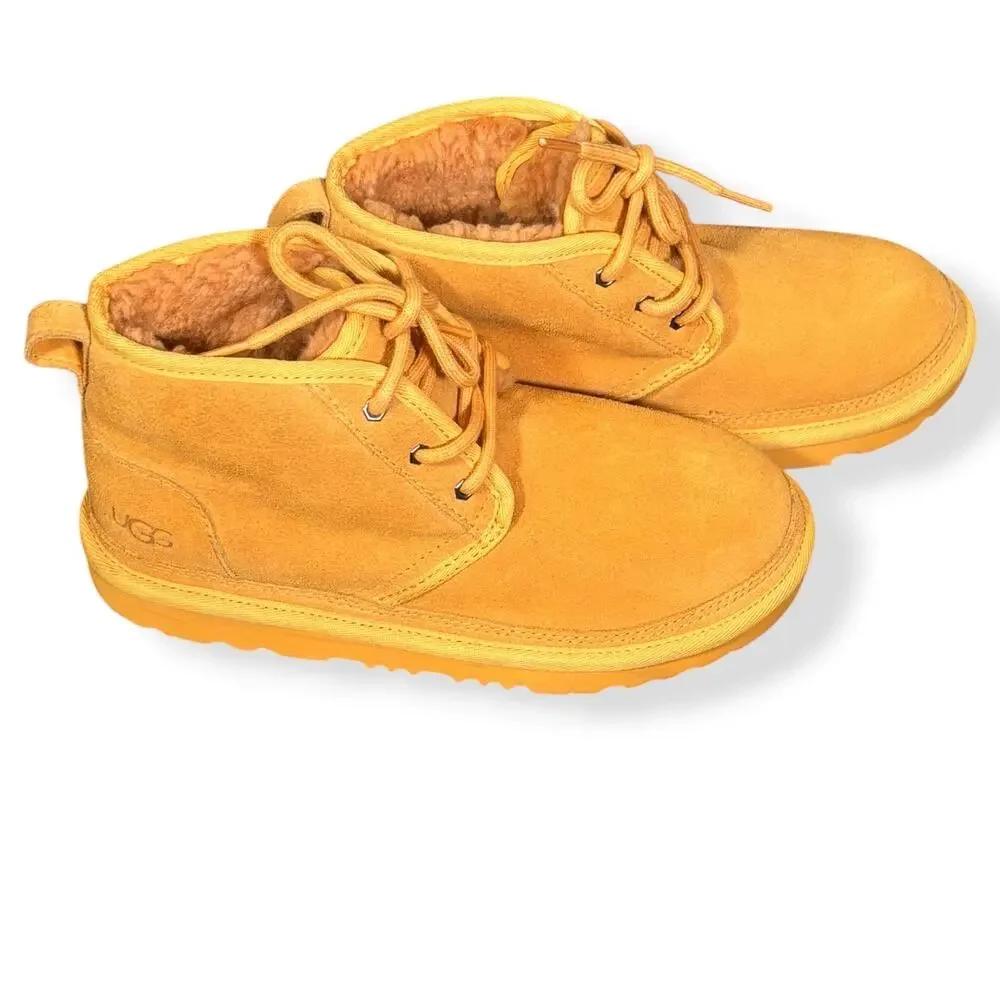 UGG Neumel Yellow Suede Chukka Boots Shearling Lined Youth Kids Size 4 Comfy
